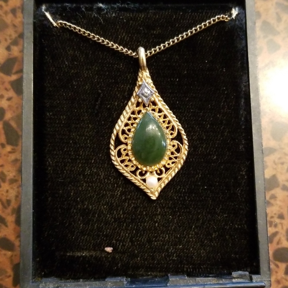 Vintage costume jewelry The Vanderbilt Jewel